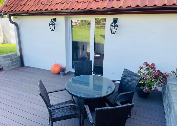 Nad Jeziorem Apartment